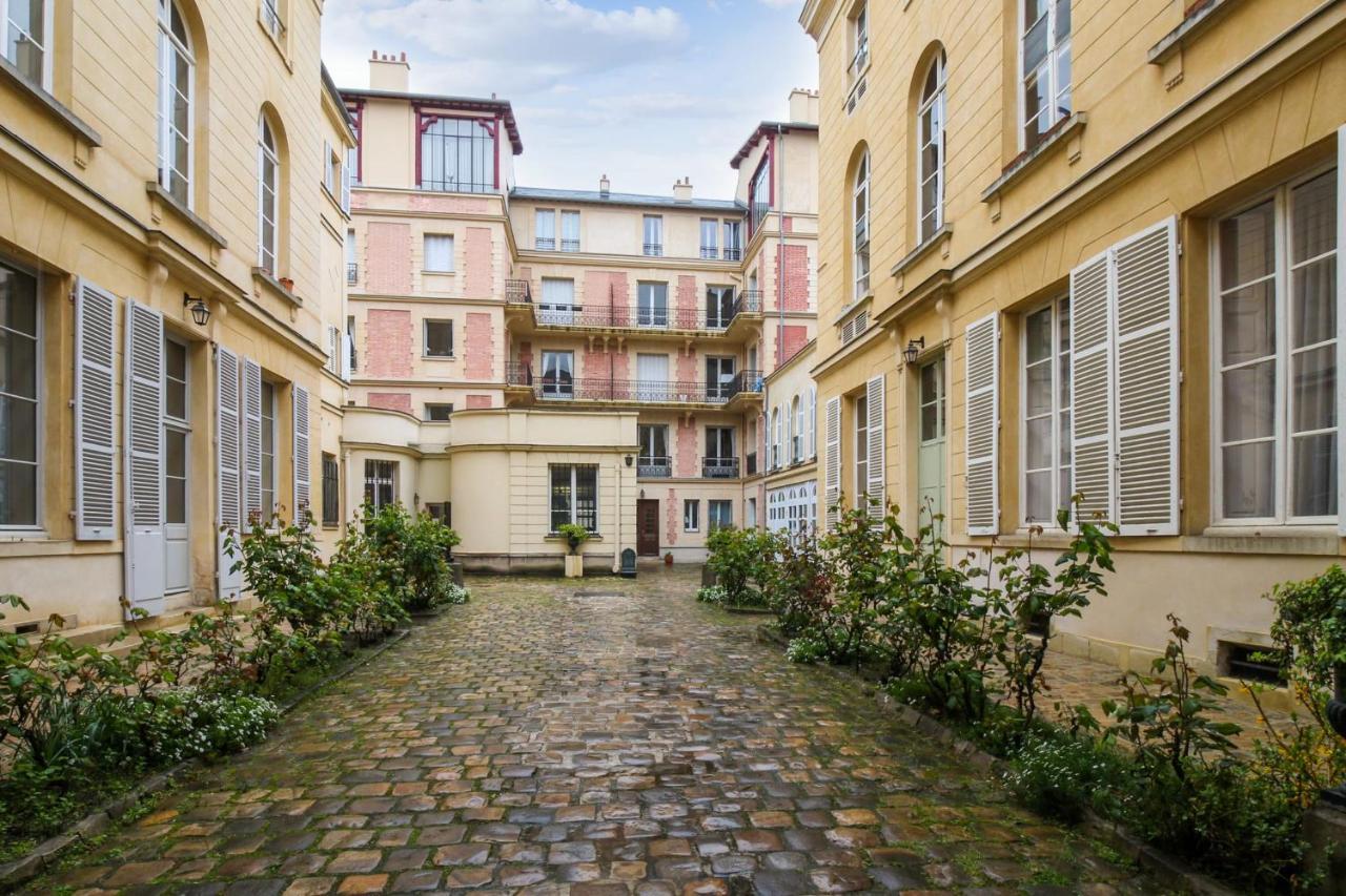 Studio Des Carrosses - Welkeys Lejlighed Versailles Eksteriør billede